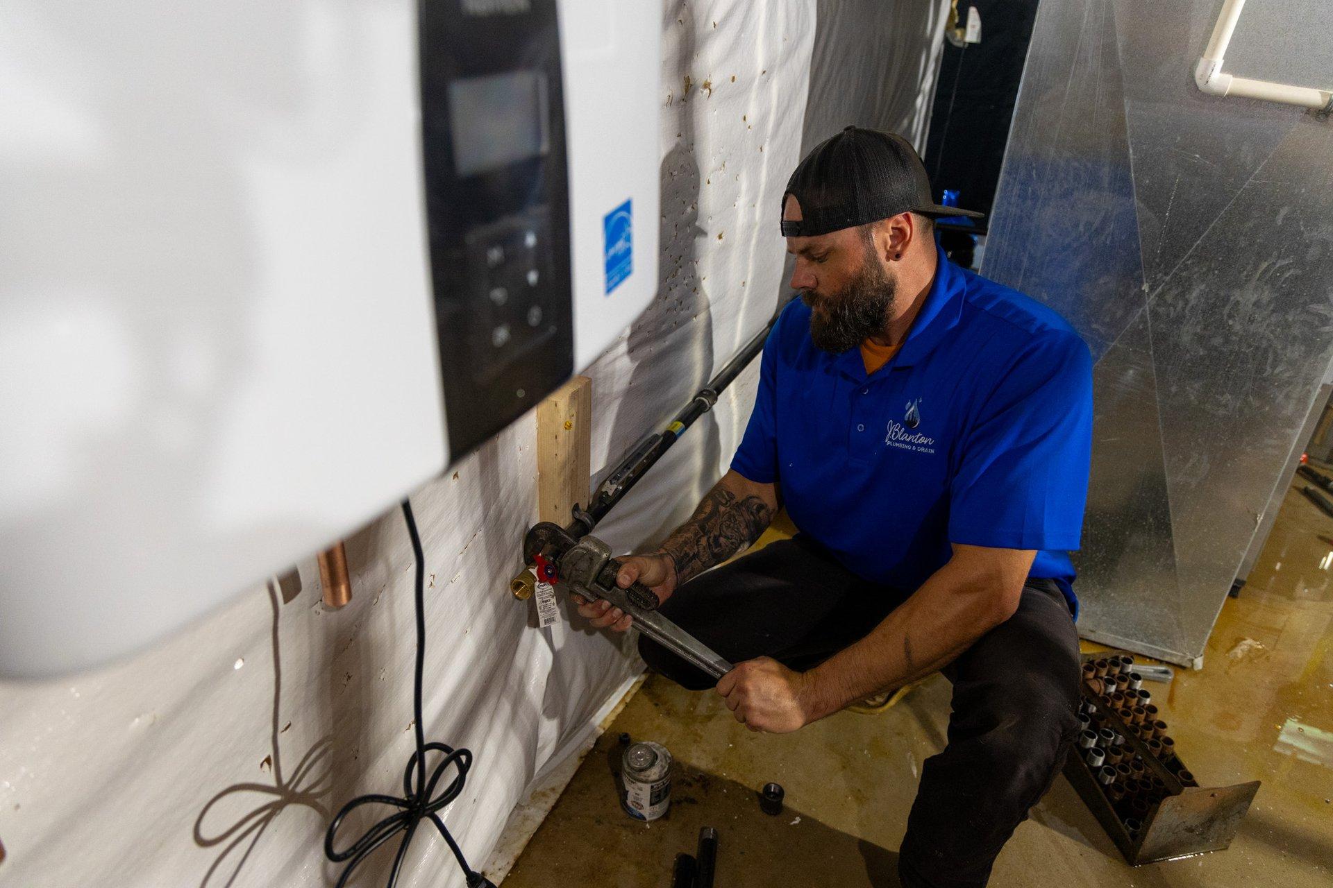 How J. Blanton Plumbing Helped a Northbrook Homeowner Fix a Water Heater and Lower Energy Costs